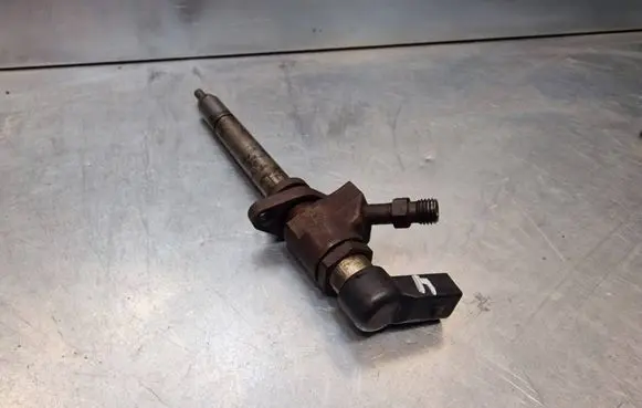 Citroen C4 Grand Picasso Fuel injector 9657144580