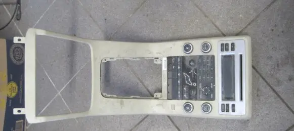 Volvo XC70 Climate control unit 30797715