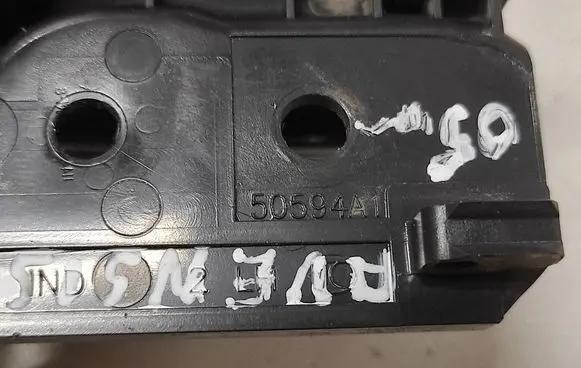 Toyota Avensis T250 Rear door interior handle 50594A1