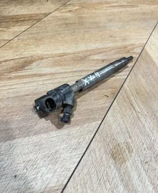 Mercedes-Benz E W211 Fuel injector A6480700287