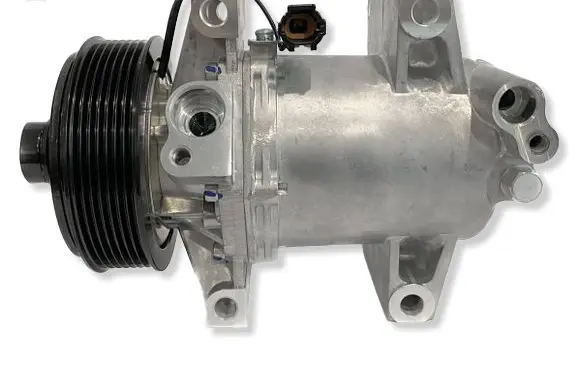 Nissan Navara Air conditioning (A/C) compressor (pump) 92600EB70A 92600KH70A