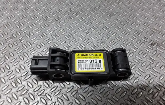 Mitsubishi Grandis Airbag deployment crash/impact sensor 8651A015