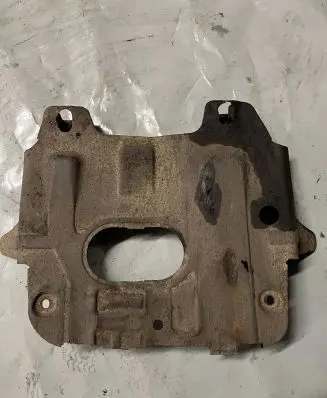 Toyota Land Cruiser (J120) Engine splash shield/under tray