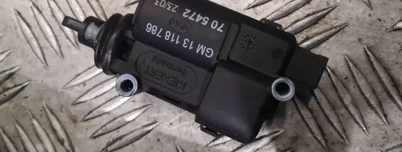 Opel Astra G Central locking motor 13118786