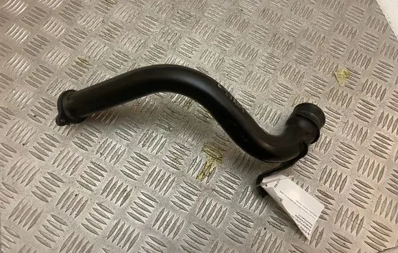 Intercooler hose/pipe