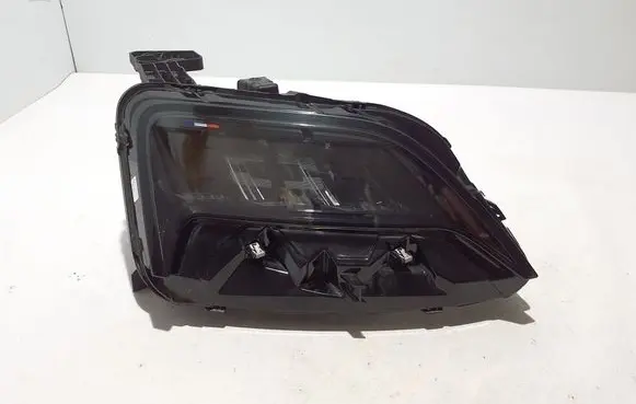 Renault 5 E-Tech Headlight/headlamp 260104669R