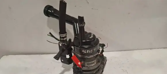 Citroen C4 Grand Picasso Power steering pump 9684040180