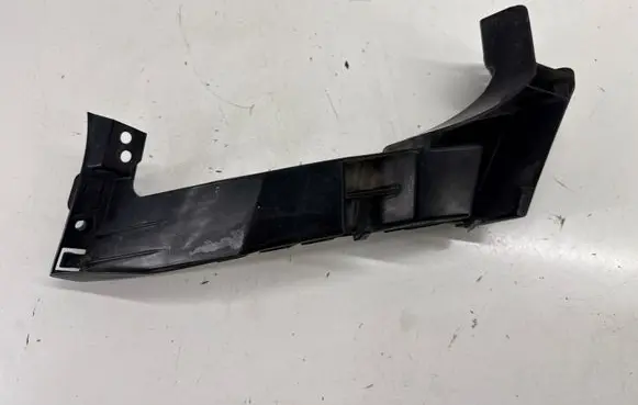 Alfa Romeo Stelvio Rear bumper mounting bracket 50535780