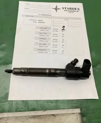 Mercedes-Benz E W211 Fuel injector A6480700287 0986435111 0445110177