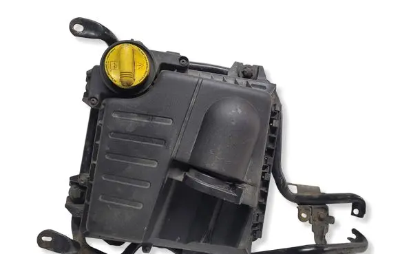 Nissan Primastar Air filter box 8200760899 2700760899 93861383