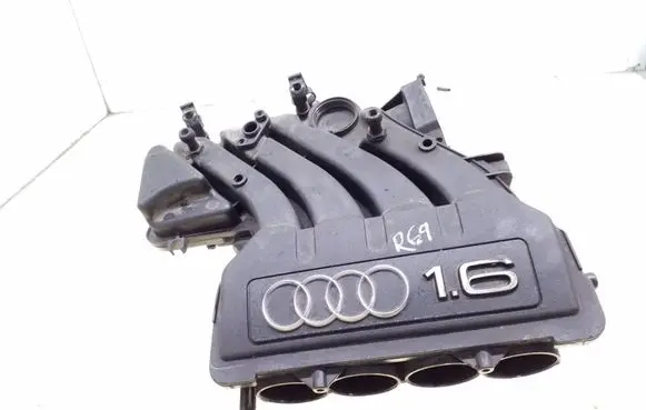 Audi A3 S3 A3 Sportback 8P Intake manifold 06A133203DL