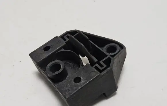 BMW Z3 E36 Radiator mount bracket 1723337