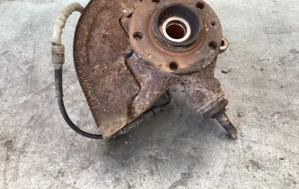 Peugeot 607 Front wheel hub