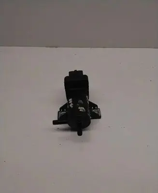 Renault Koleos I Turbo solenoid valve 8200762597