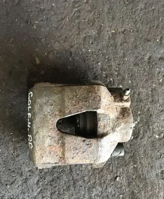 Volkswagen Golf IV Front brake caliper