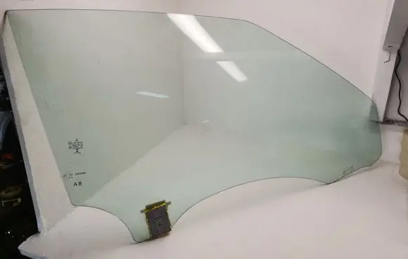 Mercedes-Benz E W213 Front door window/glass (coupe) 234567890