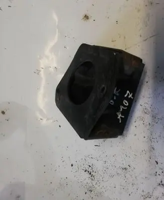 Toyota Prius (NHW20) other engine part NOCODE