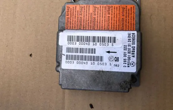Mercedes-Benz A W168 Airbag control unit/module A0285001222