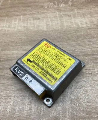 KIA Carnival Airbag control unit/module 0K553677F0B G13009