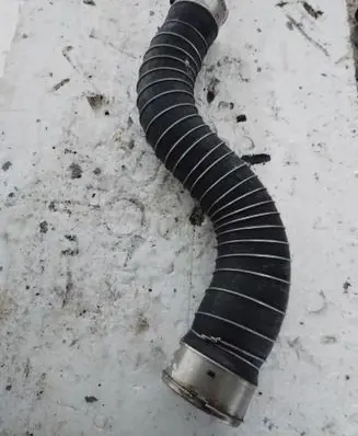 BMW 5 G30 G31 Intercooler hose/pipe 13100501 34090120