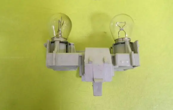 Fiat Punto (176) Tail light bulb cover holder