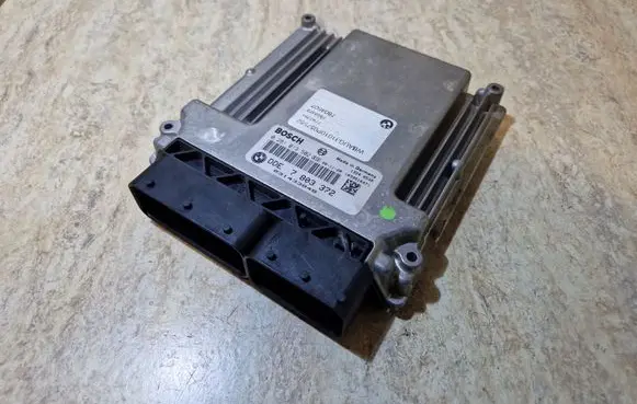 BMW 1 E81 E87 Engine control unit/module 7803372