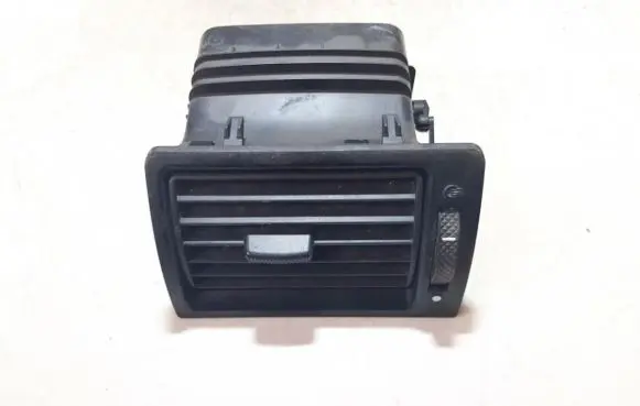 Ford Mondeo Mk III Dash center air vent grill