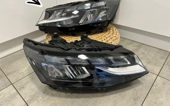 Volkswagen Transporter - Caravelle T7 Headlight/headlamp 7T2941035AD 12034070000 1203407000004