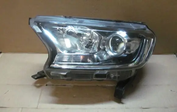 Ford Ranger Headlight/headlamp JB3B13D154 13D15475 13W020733