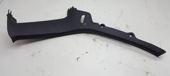 Volvo V70 (C) pillar trim 1882