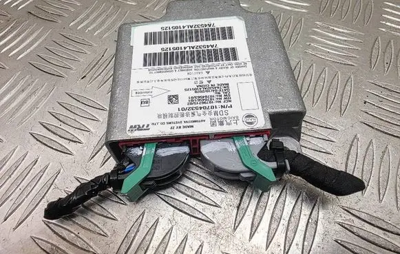 MG ZS Airbag control unit/module 10704532