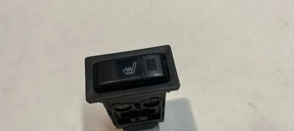 Lexus IS 200-300 Seat heating switch 153261