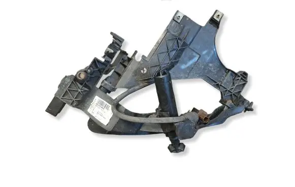 Audi A4 S4 B8 8K Headlight/headlamp mounting bracket 8K0805608
