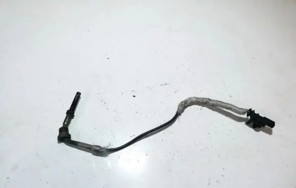Volvo S60 Exhaust gas temperature sensor 31370467 1306656200626