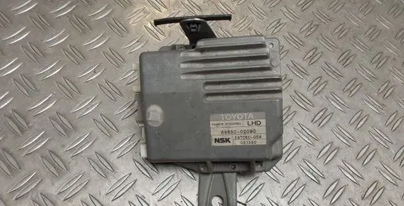Toyota Corolla E120 E130 Power steering control unit/module 8965002090