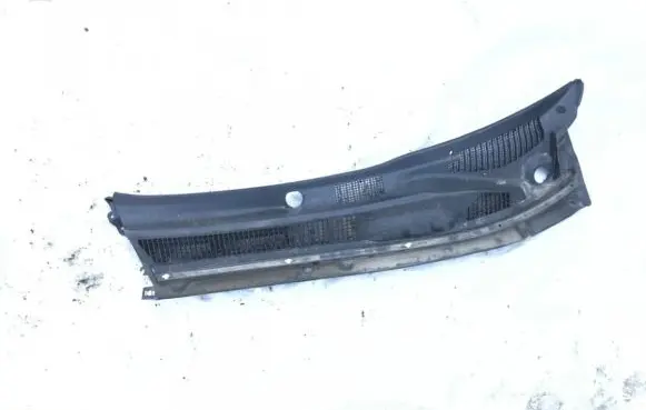Toyota RAV 4 (XA20) Wiper trim 5570842110 55708-42110