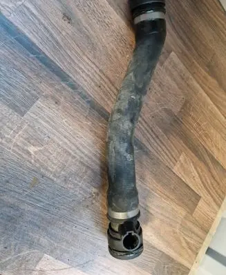 BMW 3 E46 Coolant pipe/hose 