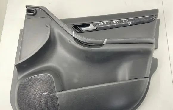 Mercedes-Benz R W251 Front door card panel trim