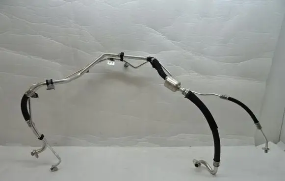 Citroen C3 Aircross Air conditioning (A/C) pipe/hose 9834769680