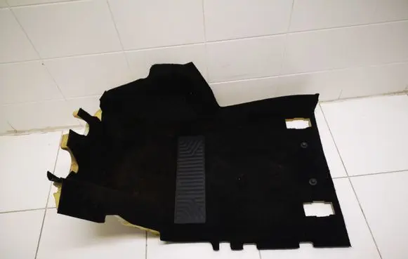 Mercedes-Benz B W245 Front floor carpet liner A1696804540 A1696809E07