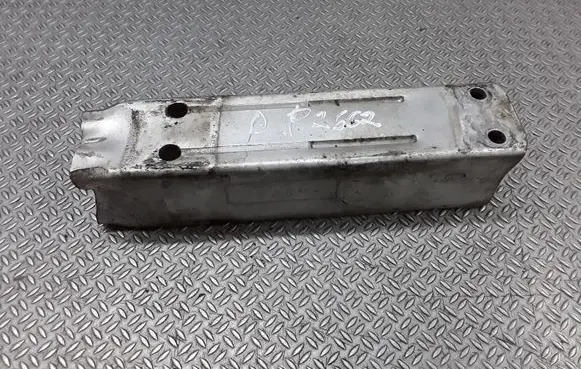 Audi A6 S6 C6 4F Front bumper mounting bracket 4F0807134