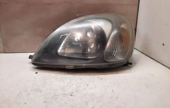 Toyota Yaris Headlight/headlamp 205730B