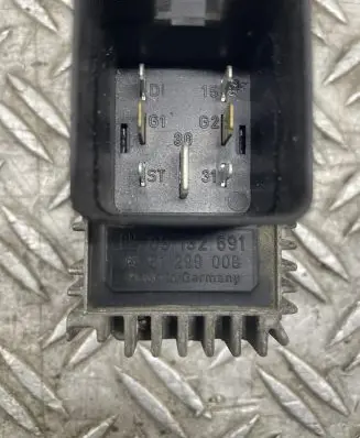 Opel Zafira A Glow plug pre-heat relay