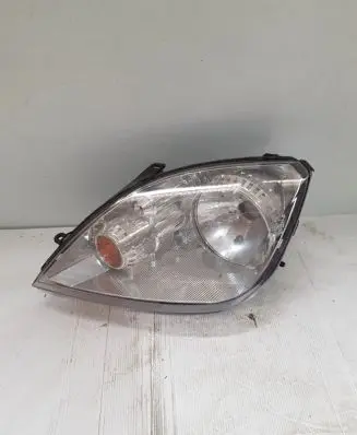 Ford Fiesta Headlight/headlamp