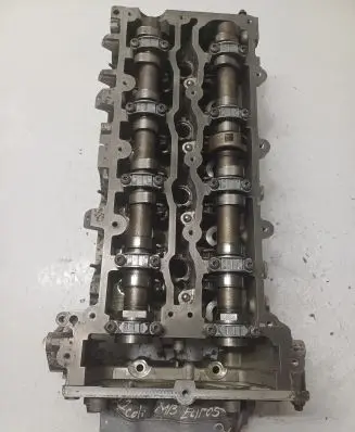 Mercedes-Benz Sprinter W906 Engine head R651016