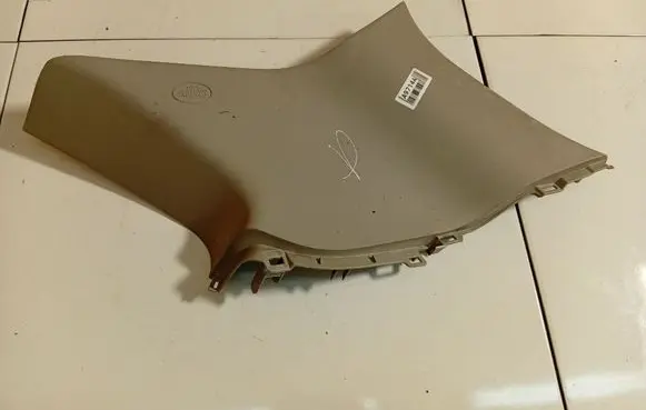 Toyota Auris 150 Other interior part 6247002100