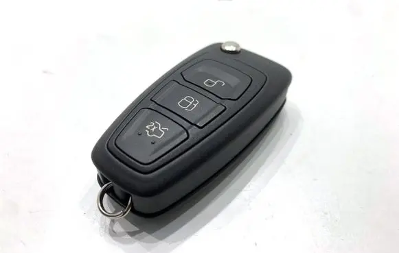 Ford Mondeo MK IV Ignition key/card AM5T15K601AD