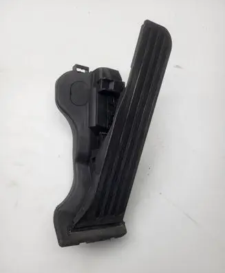 Volkswagen PASSAT B6 Accelerator throttle pedal 1K1721503L