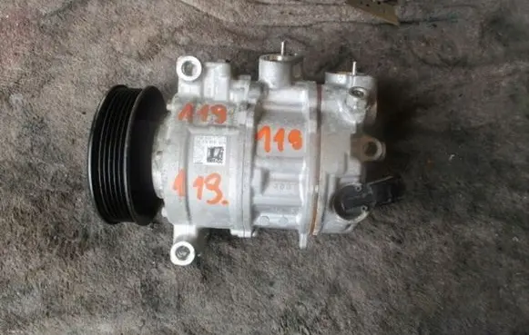 Seat Toledo I (1L) Air conditioning (A/C) compressor (pump) 820803