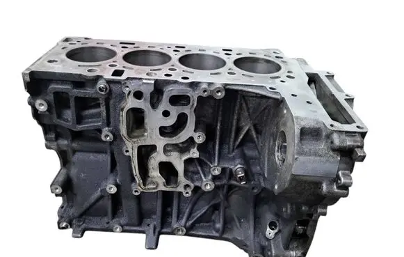 BMW 1 F20 F21 Engine block N47D16A